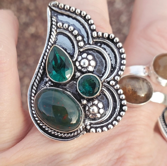 New Bloodstone & Peridot 925 Silver Ring. - Picture 10 of 16